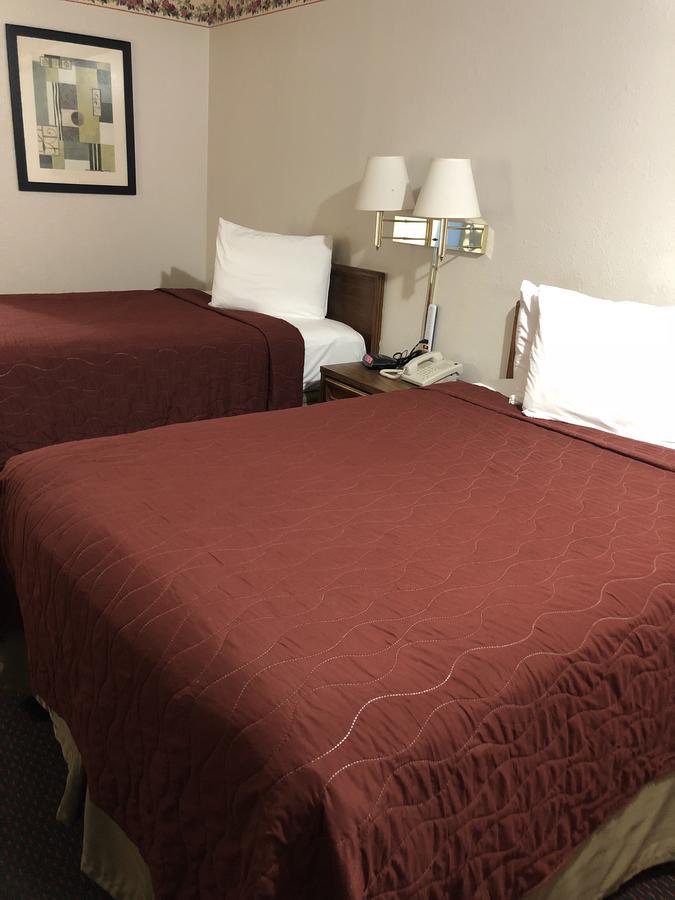 Rexdale Inn Seminole Eksteriør billede