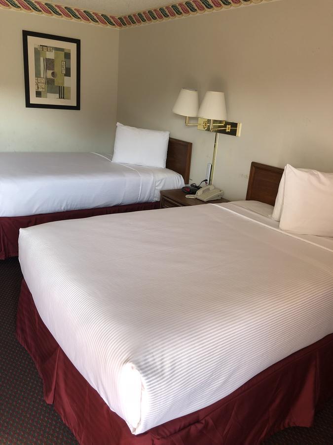 Rexdale Inn Seminole Eksteriør billede